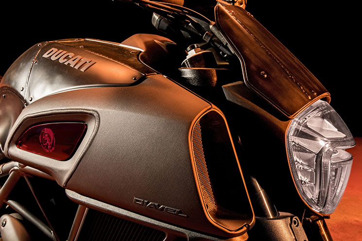 ducati-diavel-diesel-4.jpg