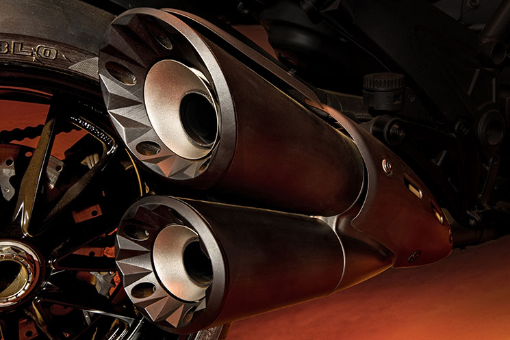 ducati-diavel-diesel-5.jpg