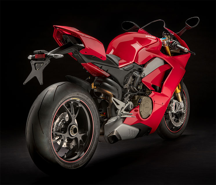 /ducati-panigale-v4-2018-oficial-5446.jpg