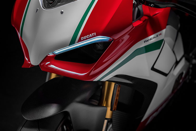 ducati-panigale-v4-speciale-2018.jpg