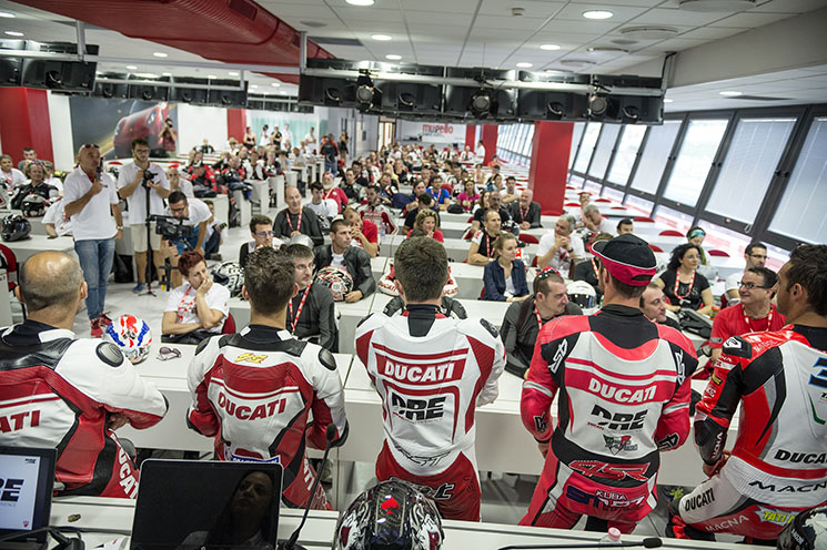 ducati-riding-experience-2.jpg