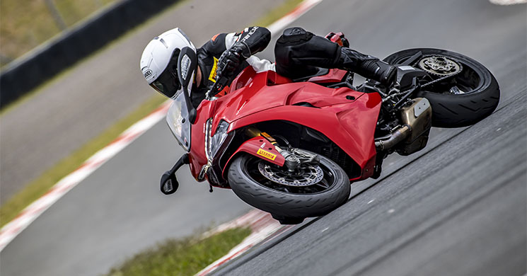 ducati-supersport(2).jpg