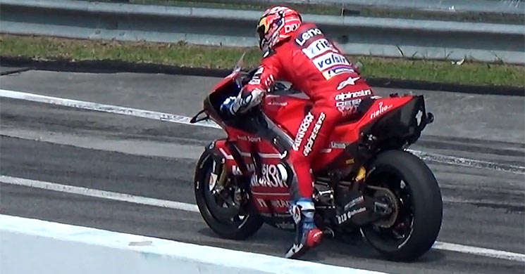 ducatigp19-holeshot.jpg