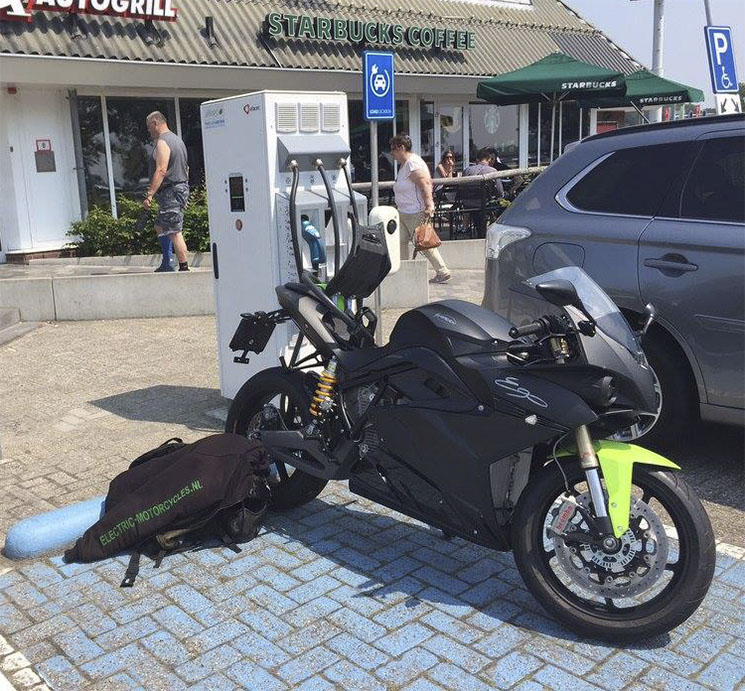 /energica-ego-2.jpg