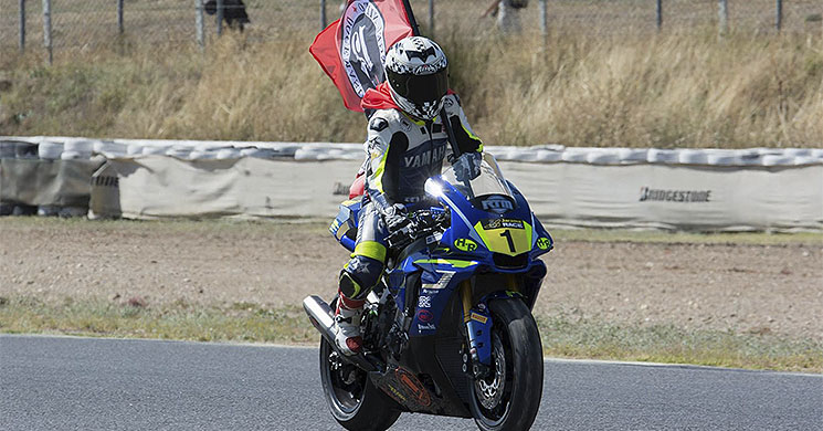 /erik-morillas-2017-race.jpg