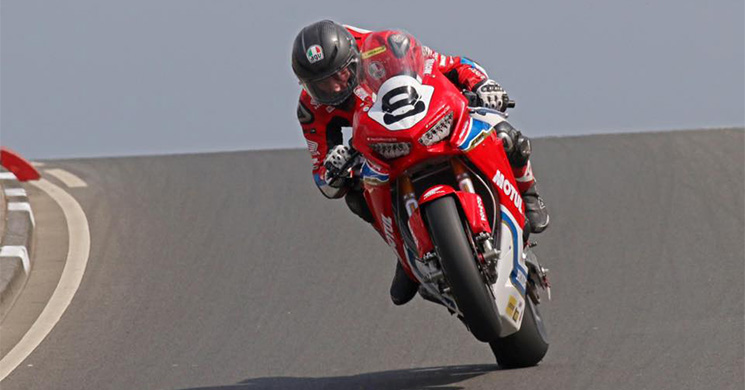 guy-martin-north-west200.jpg