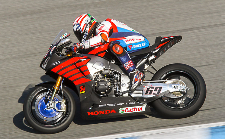hayden-sbk-test-honda.jpg