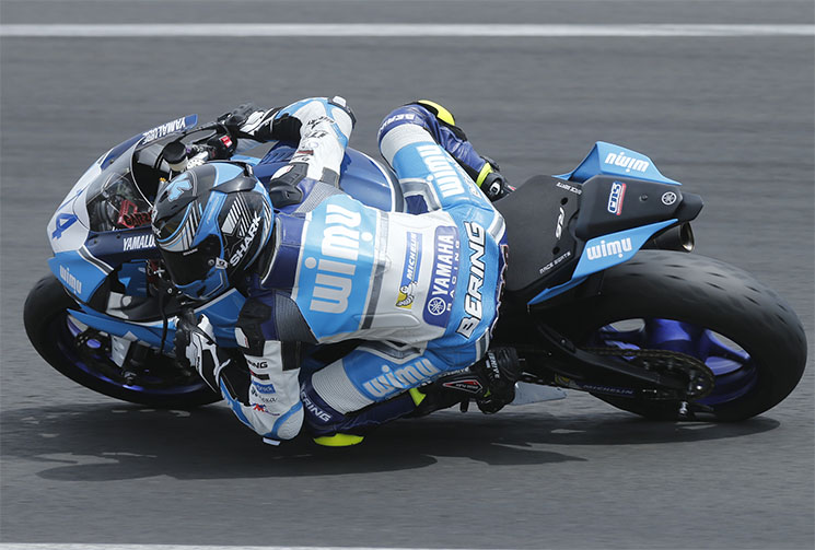 hector-garzo-yamaha-r6-2017-2.jpg
