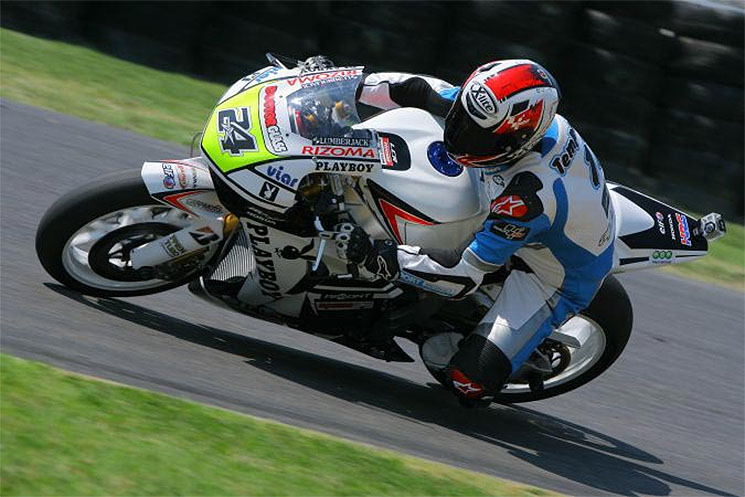 /honda-cbr-1000-rr-lcr-crt-3.jpg