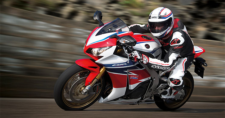 honda-cbr1000rr-2016.jpg
