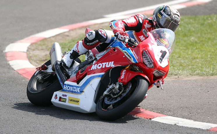 /honda-fireblade-sp2-john-mcguinness-2.jpg