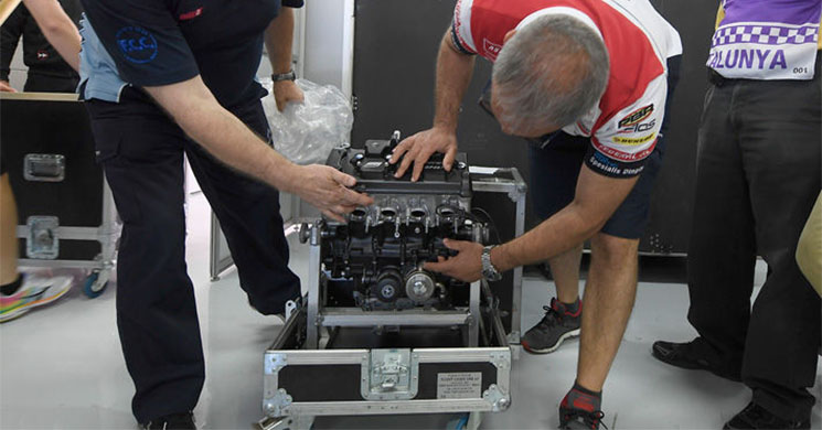 honda-motores-moto2.jpg