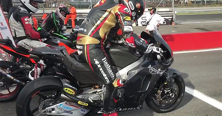 /honda-rc213vs-michael-rutter.jpg