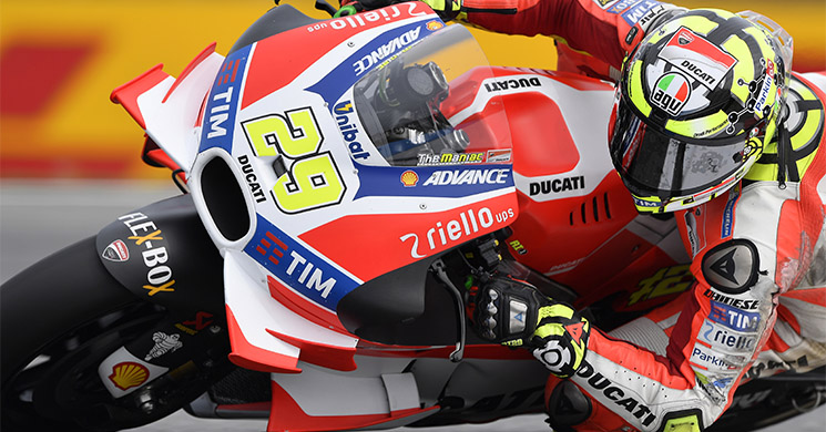 iannone-silverstone.jpg