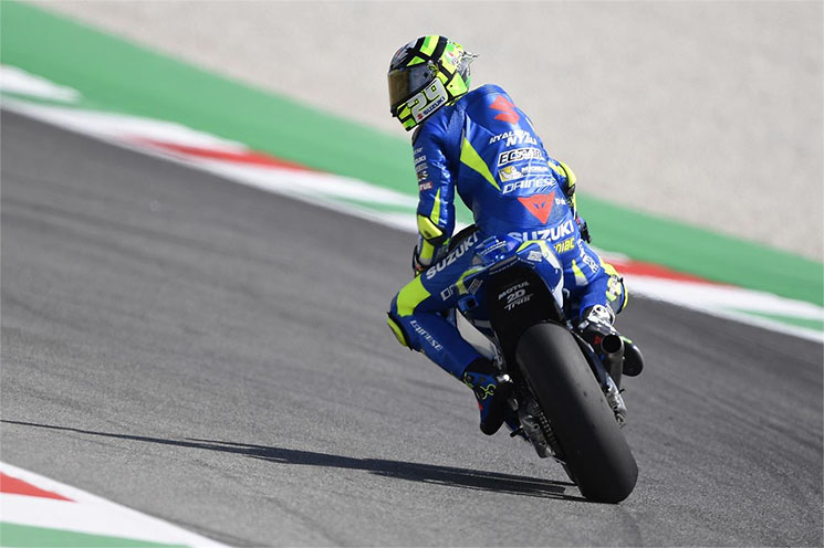 iannone-suzuki.jpg