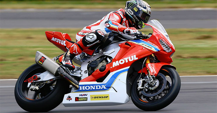 /john-mcguinness-fireblade-2017.jpg