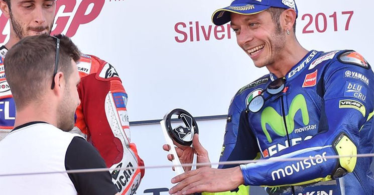 /jonathan-rea-rossi.jpg