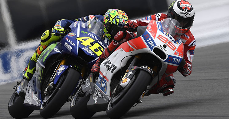 jorge-lorenzo-valentino-rossi-324234.jpg