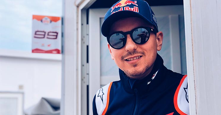 /jorgelorenzoHonda2019.jpg