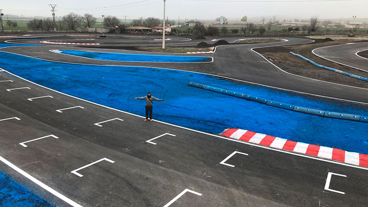 /kartingpinto-2.jpg