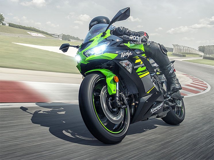 kawasaki-ninja-zx6r-2019-9(1).jpg