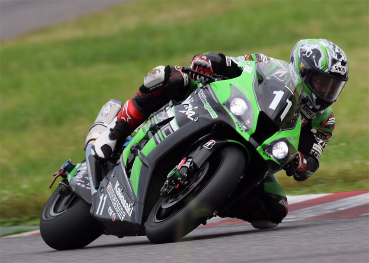 /kawasaki-team-green.jpg