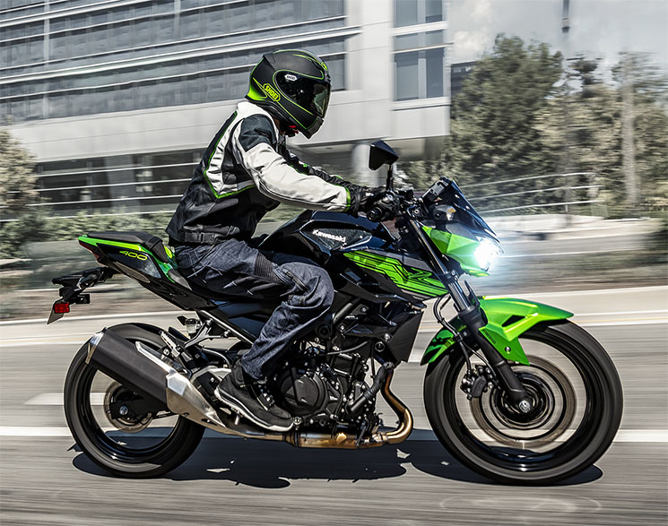 kawasaki-z400-2019-3.jpg