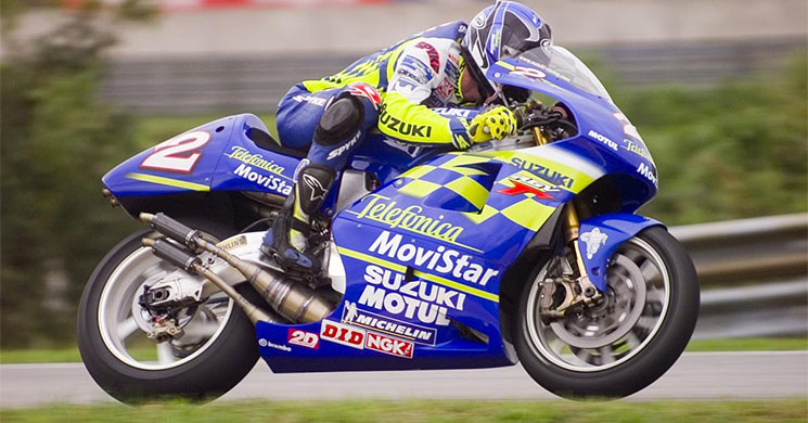 /kenny-roberts-jr-suzuki.jpg