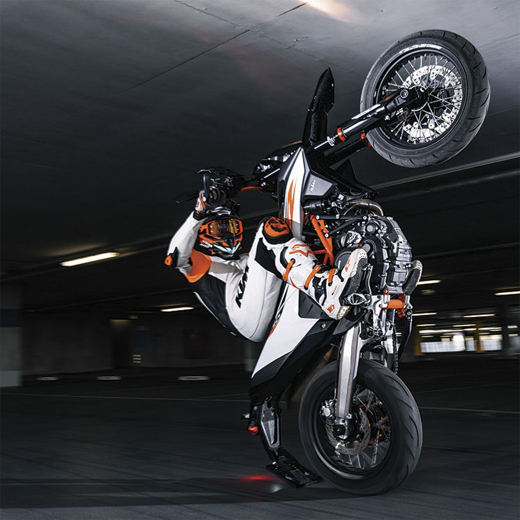ktm-690-smc-r-2019-6.jpg