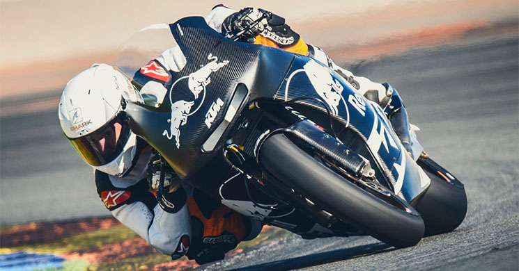 /ktm-moto2-test(1).jpg