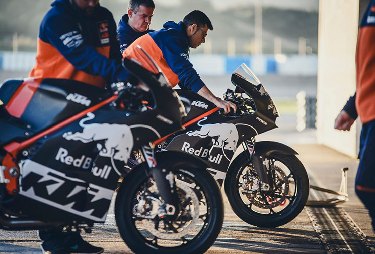 ktm-rc16-2.jpg