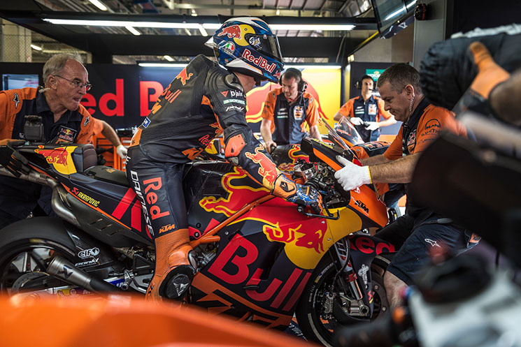 /ktm-rc16-motogp-2(3).jpg
