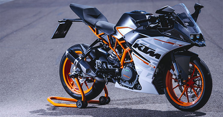 ktm-rc390-2016.jpg