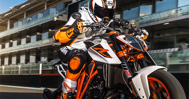 /ktm-super-duke-r-2017(1).jpg