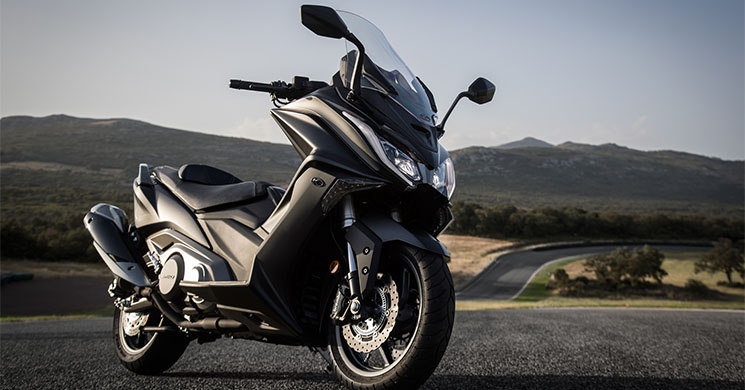 kymco-ak550(2).jpg