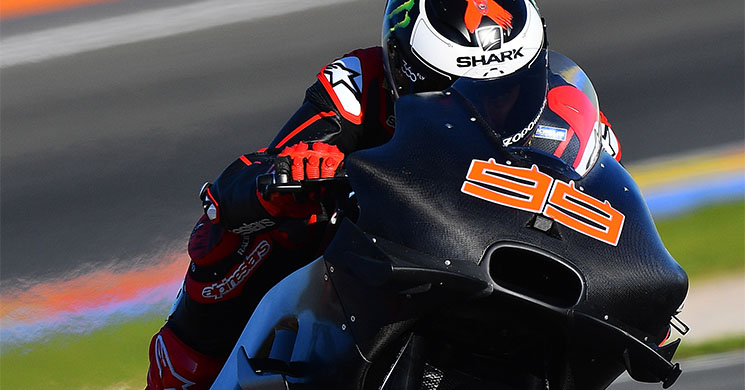 lorenzo-ducati-motogp(2).jpg