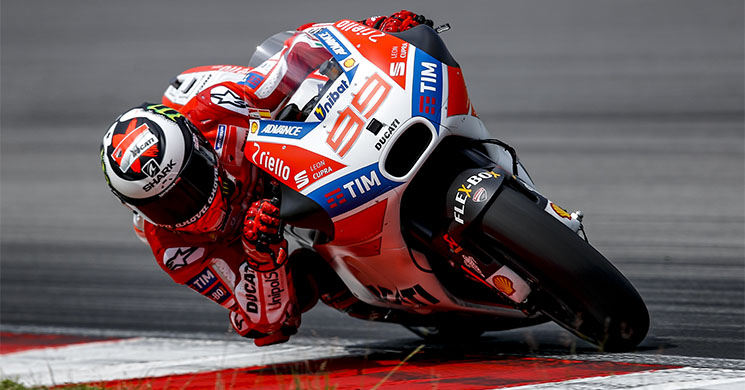 /lorenzo-test-ducati-sepang.jpg