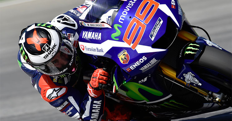 lorenzo-test-motogp-sepang-2016-3.jpg