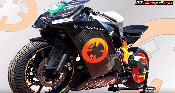 maeso-supertwin-1.jpg