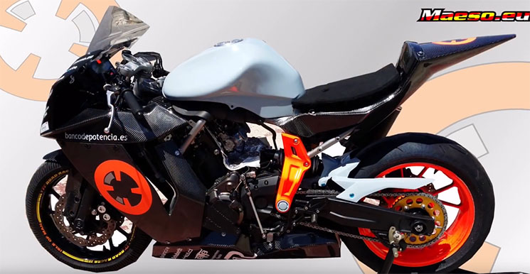 maeso-supertwin-4.jpg