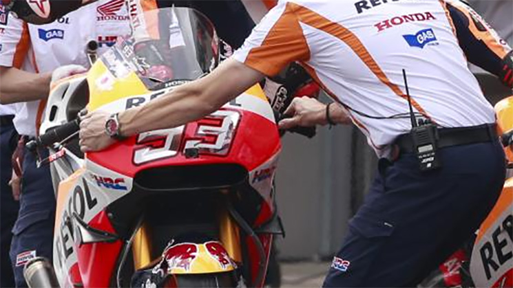 marc-marquez-motogp-flag-to-flag-3.jpg