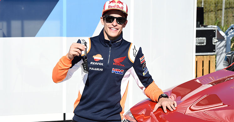 marcMarquezBMW.jpg