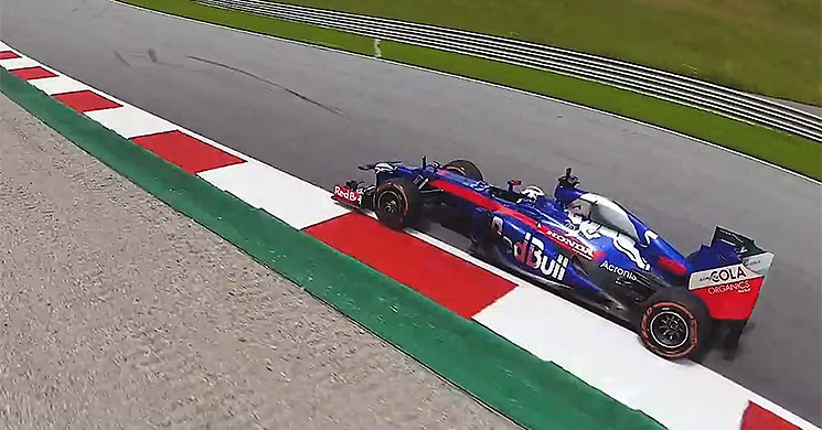 marcmarquez-f1-toro-rosso.jpg