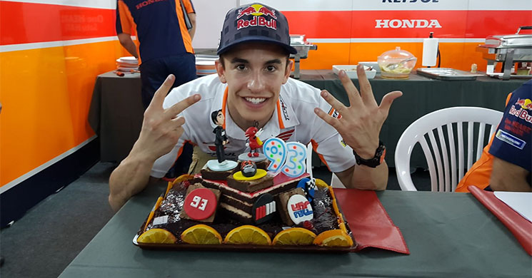 marcmarquez-tarta-cumplea%F1os.jpg