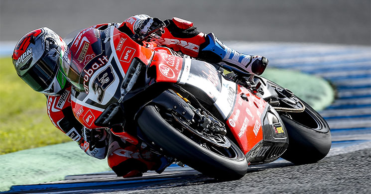 marco-melandri-ducati-sbk.jpg