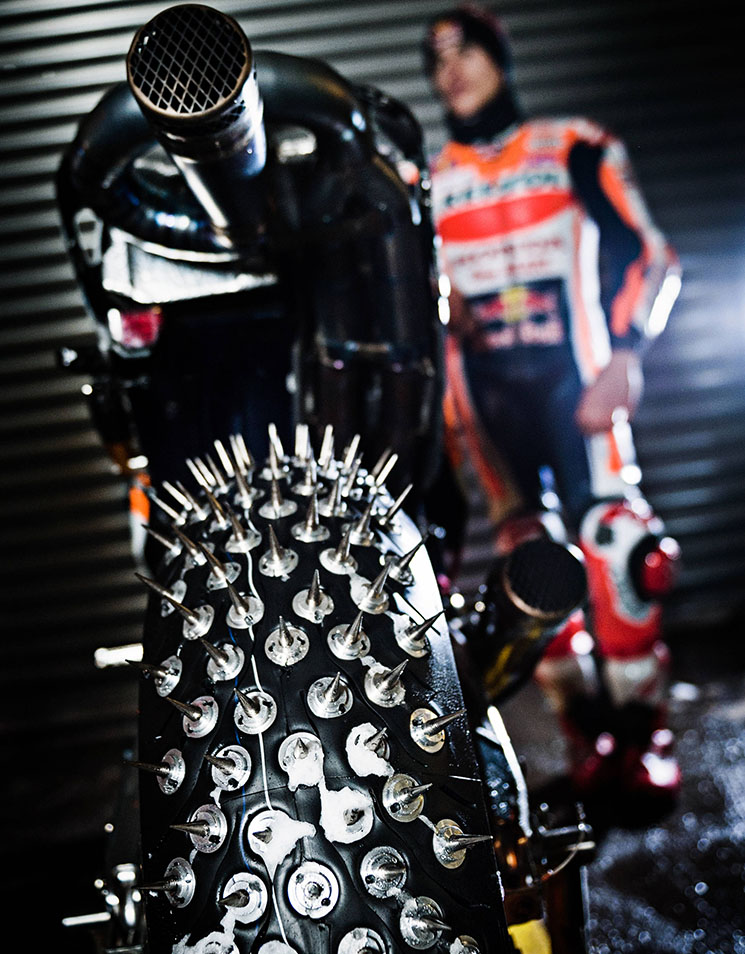 marquez-nieve-motogp-7.jpg