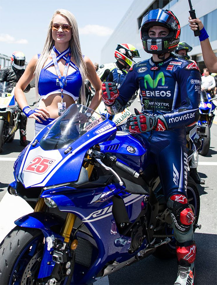 maverick viales yamaha r1