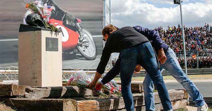 memorial-angel-nieto.jpg