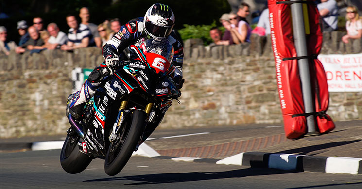 michael-dunlop-iomtt-2016.jpg