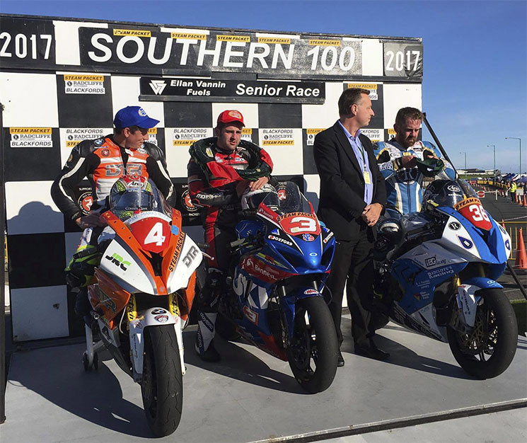 michael-dunlop-southern100(1).jpg